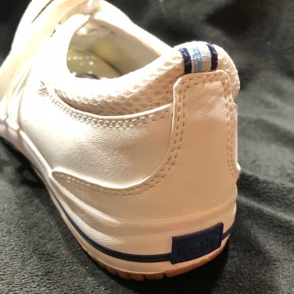 Keds Women’s Spirit Sneaker - Picture 6 of 9